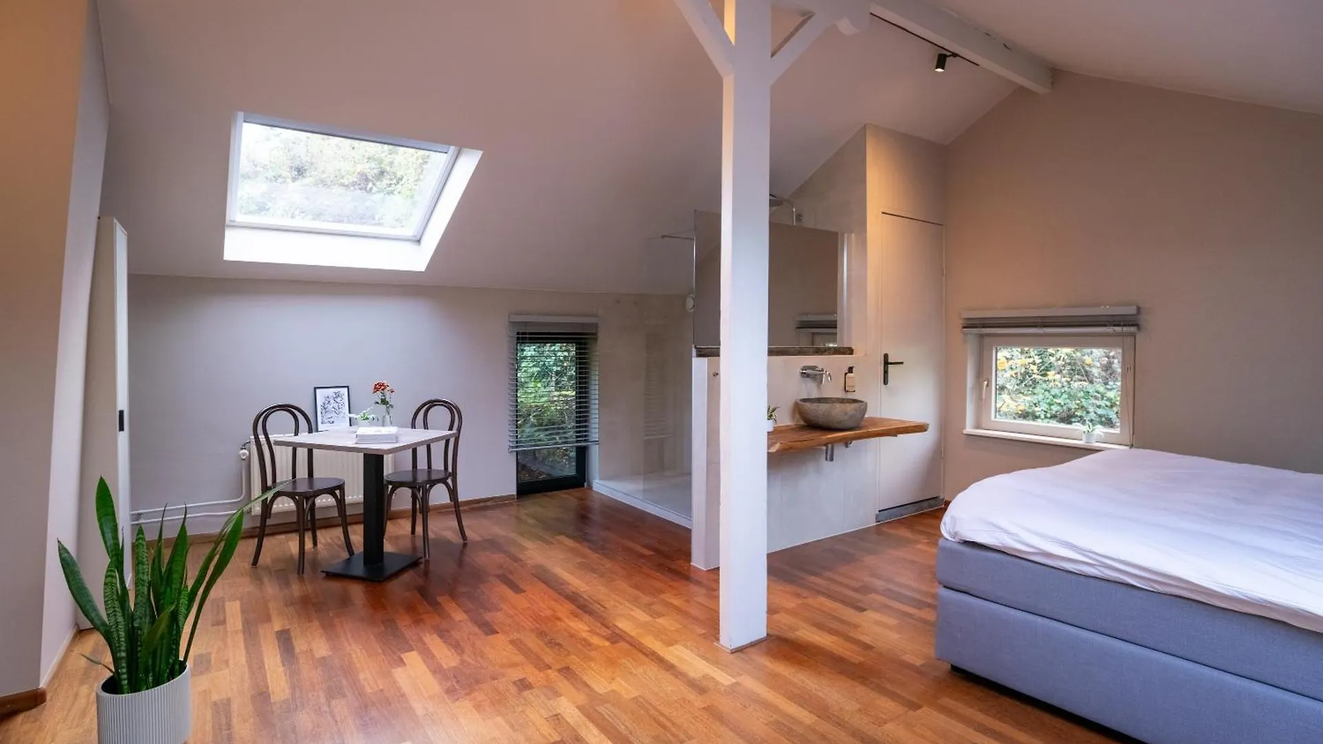 Boutique Hotel Loulou Berg en Terblijt 2*,
